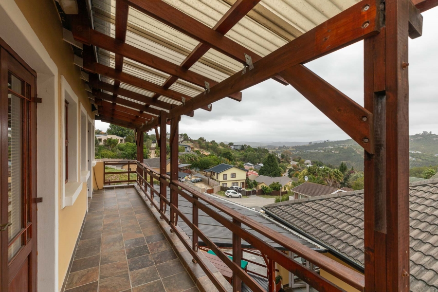 3 Bedroom Property for Sale in Knysna Heights Western Cape